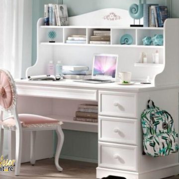 Pesan meja belajar minimalis anak dengan laci penyimpanan di Jakarta Barat