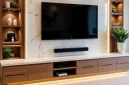 Jasa custom meja tv minimalis Jakarta finishing premium elegan